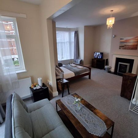 Inn By The Sea, Portsmouth - En Suite Rooms With Or Without Sea View, Onsite Ev 22Kw Πόρτσμουθ Εξωτερικό φωτογραφία