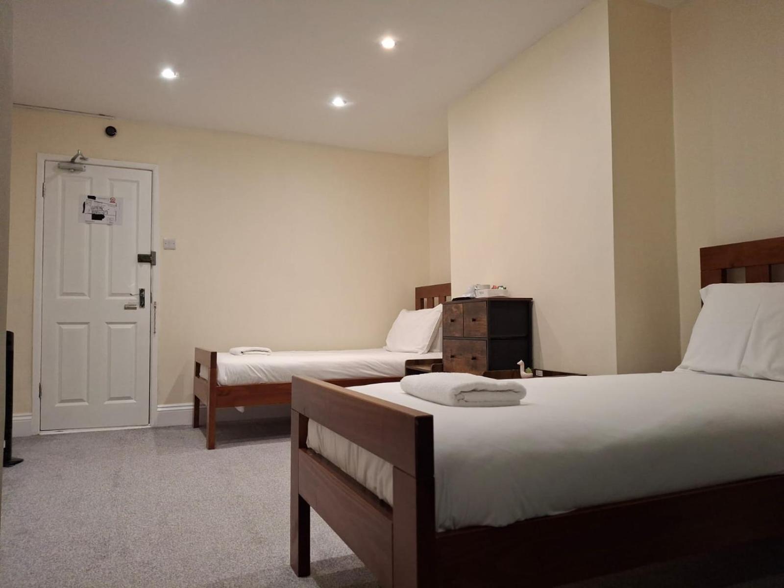 Inn By The Sea, Portsmouth - En Suite Rooms With Or Without Sea View, Onsite Ev 22Kw Πόρτσμουθ Εξωτερικό φωτογραφία